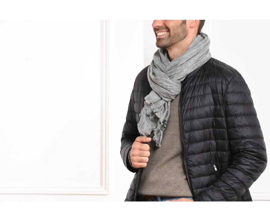 Écharpe Fine Laine Et Cachemire Gris Chiné 5 Écharpe Fine Laine Et Cachemire Gris Chiné – Image 3