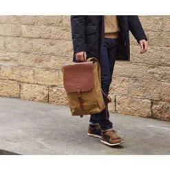 Sac à Dos En Toile Kaki Et Cuir Grainé Châtaigne - HUNTINGTON -Magasin De Bexley 01636018 huntington toile kaki et cuir graine chataigne 21